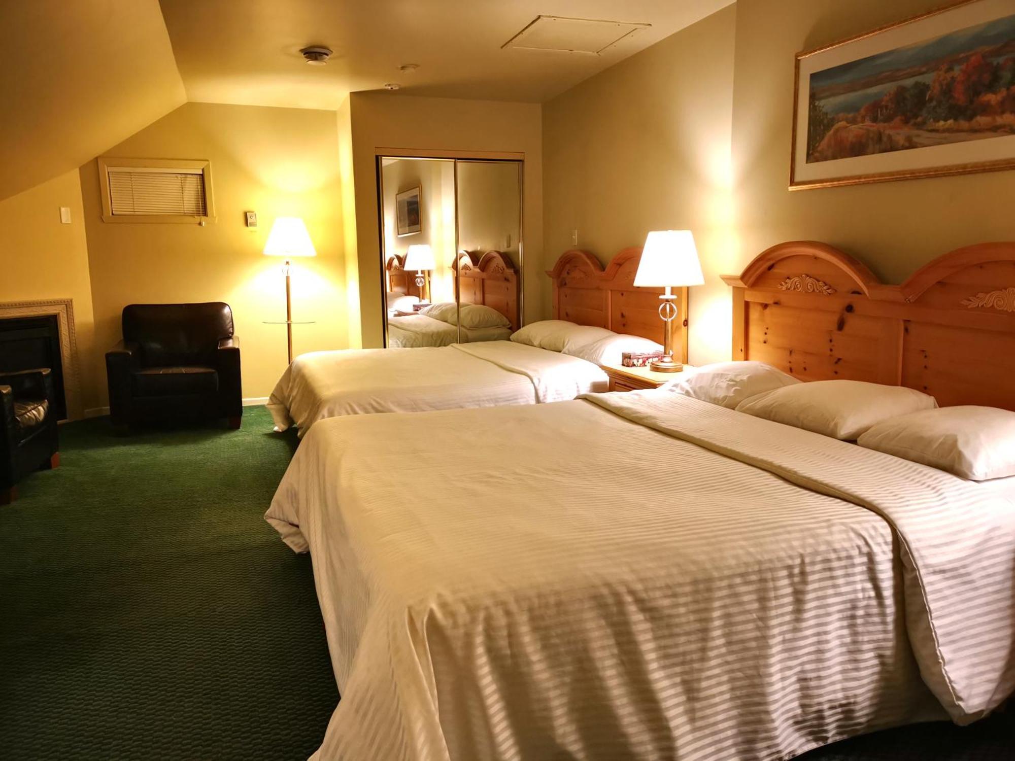 Hotel Alila Saint-Sauveur-des-Monts Esterno foto
